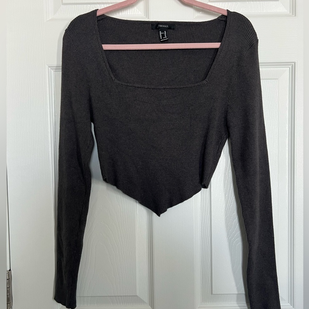 Forever 21 Charcoal Long Sleeve Crop Top